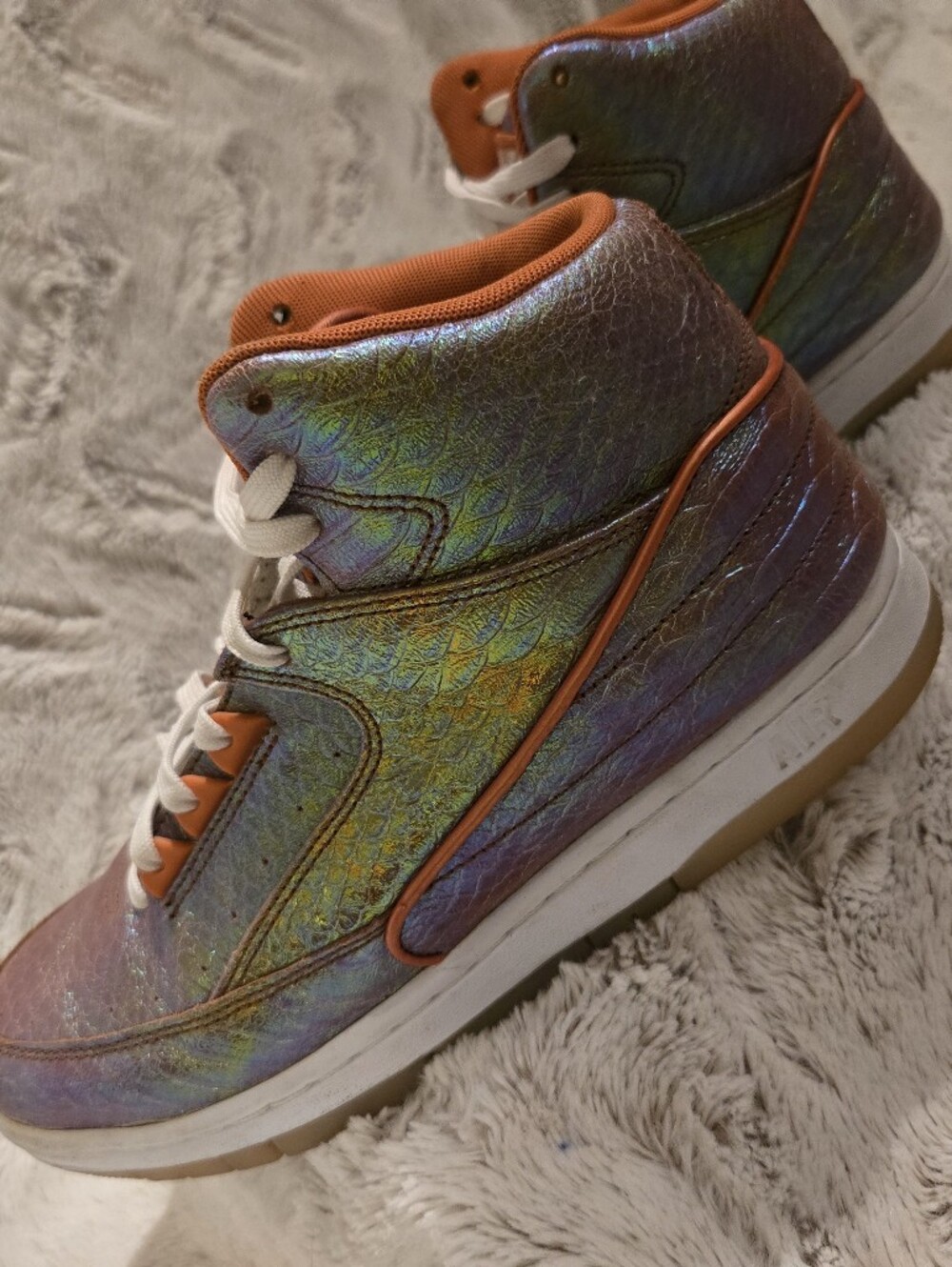 Nike Air Python PRM Iridescent Copper Snakeskin Sneaker [Men 7] Rare Collectible